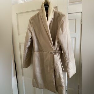 Nylon wrap jacket. Purchased in Paris. Lightweight, ideal for fall VGUC
